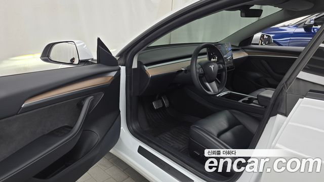 Tesla Model 3 Long Range AWD 2021 — фото 10
