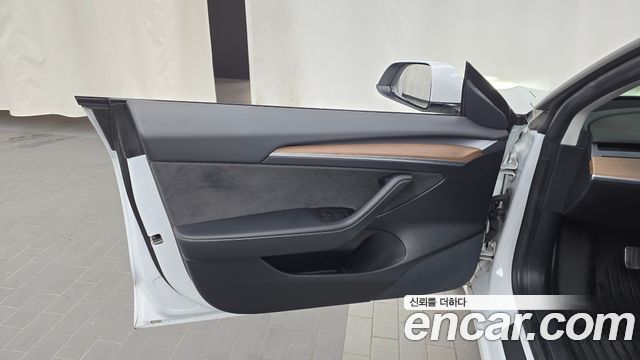 Tesla Model 3 Long Range AWD 2021 — фото 30