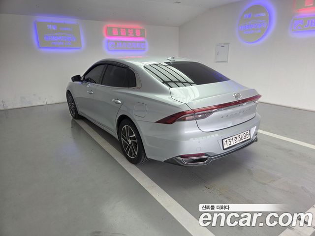 Hyundai Grandeur (IG) 3.0 LPi (Taxi) Deluxe VIP Pack 2022 — фото 5
