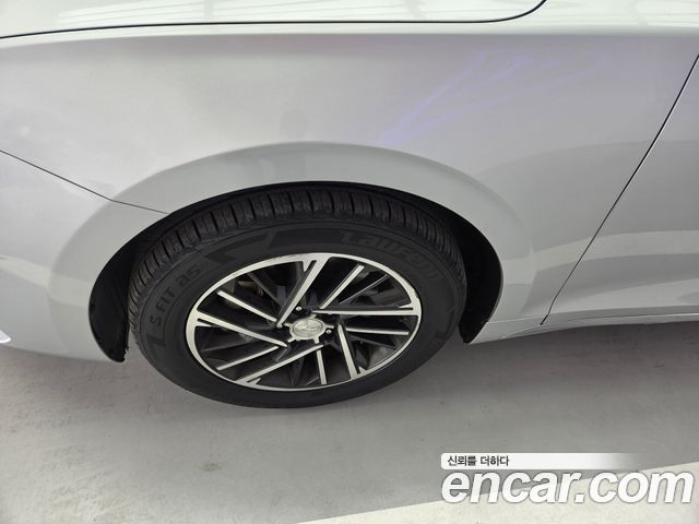Hyundai Grandeur (IG) 3.0 LPi (Taxi) Deluxe VIP Pack 2022 — фото 7