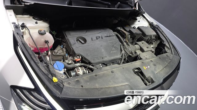 Kia Sportage (V) LPG 2.0 2WD Signature Gravity 2023 — фото 6