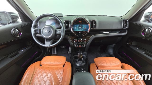 MINI Cooper Countryman Classic Plus Launch Pack 2nd Gen 2023 — фото 7