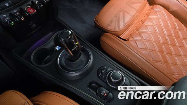 MINI Cooper Countryman Classic Plus Launch Pack 2nd Gen 2023 — фото 9