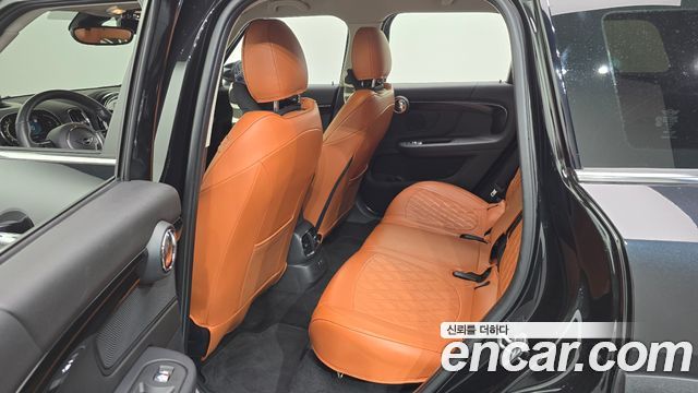 MINI Cooper Countryman Classic Plus Launch Pack 2nd Gen 2023 — фото 11