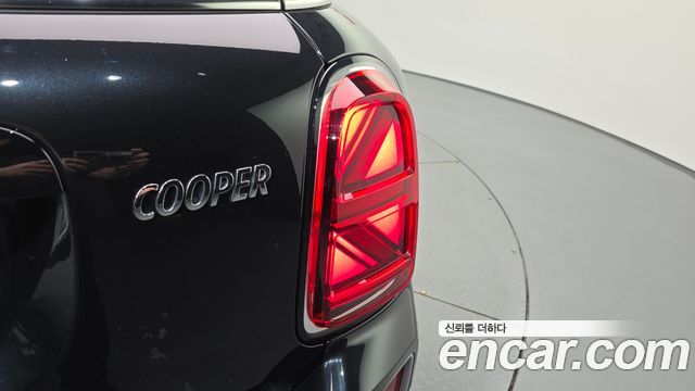 MINI Cooper Countryman Classic Plus Launch Pack 2nd Gen 2023 — фото 23