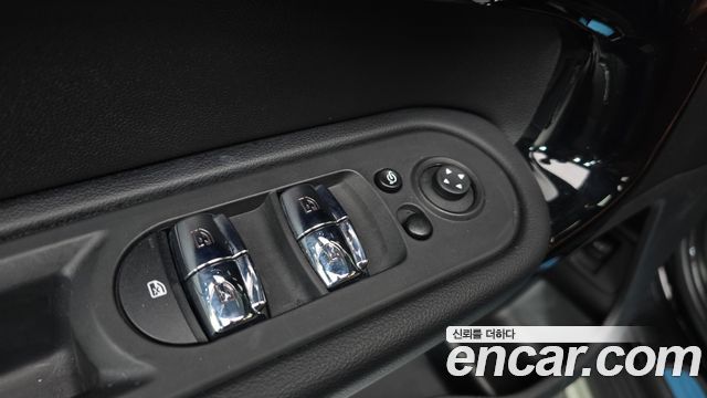 MINI Cooper Countryman Classic Plus Launch Pack 2nd Gen 2023 — фото 30