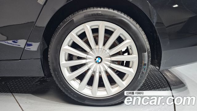 BMW 6 Series GT (G32) 630i xDrive Luxury 2023 — фото 21
