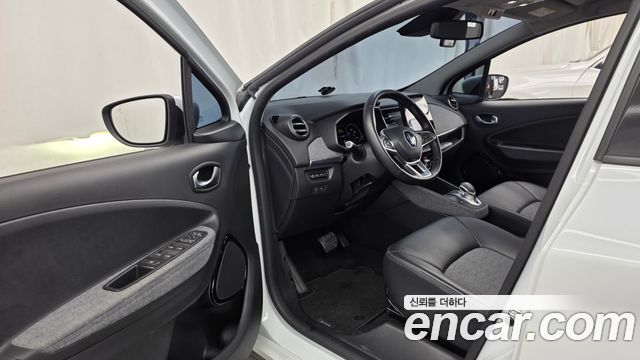 Renault Korea Zoe Intens Eco 2021 — фото 10