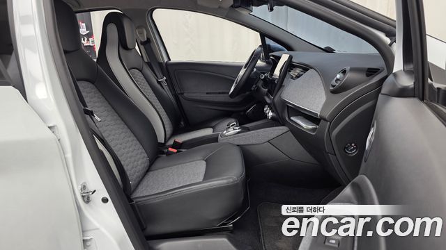 Renault Korea Zoe Intens Eco 2021 — фото 11