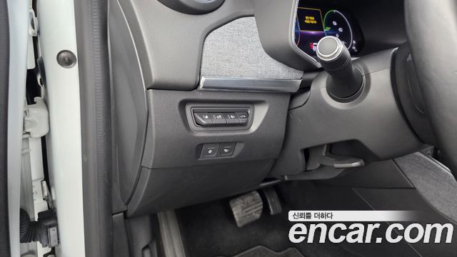 Renault Korea Zoe Intens Eco 2021 — фото 17