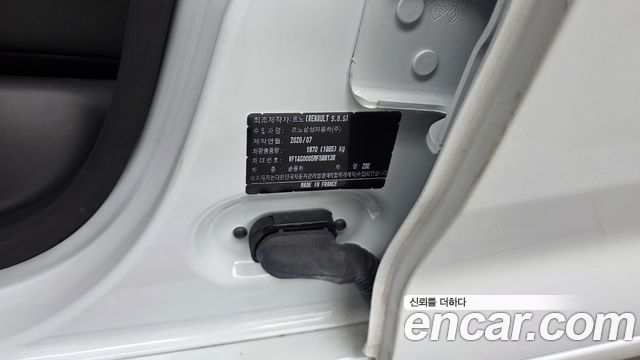 Renault Korea Zoe Intens Eco 2021 — фото 30
