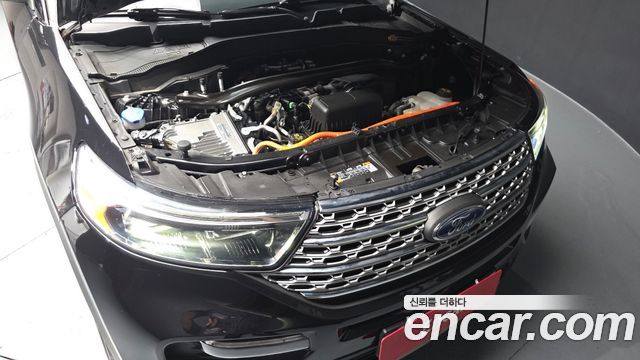 Ford Explorer (VI) 3.3 Hybrid 2022 — фото 6
