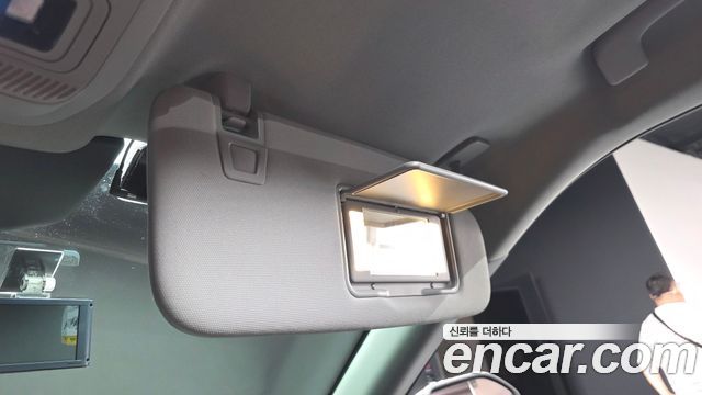 Ford Explorer (VI) 3.3 Hybrid 2022 — фото 38