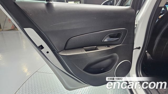 Chevrolet Cruze 1.8 LT+ 2014 — фото 25