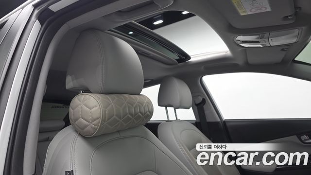 Hyundai Kona Hybrid Inspiration 2023 — фото 17