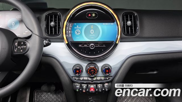 MINI Cooper Countryman Untamed Edition 2nd Gen 2023 — фото 20