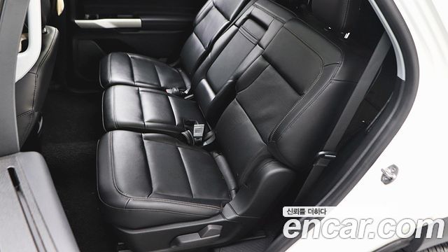 Ford Explorer (VI) 2.3 LimIted 4WD 2022 — фото 17