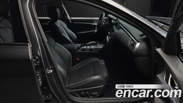 Genesis G70 2.0T Supreme 2018 — фото 26