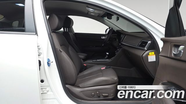 Kia K5 Hybrid (II) Noblesse 2019 — фото 12