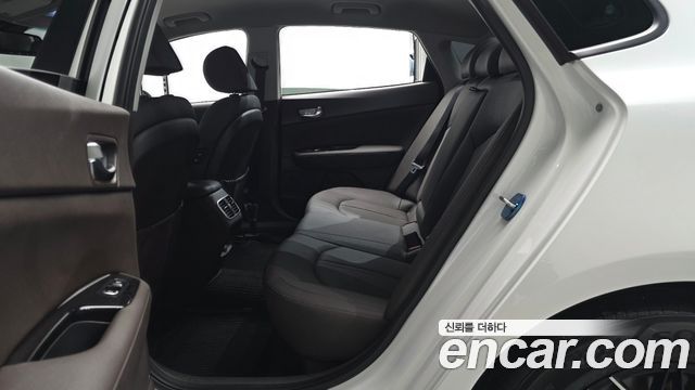 Kia K5 Hybrid (II) Noblesse 2019 — фото 26
