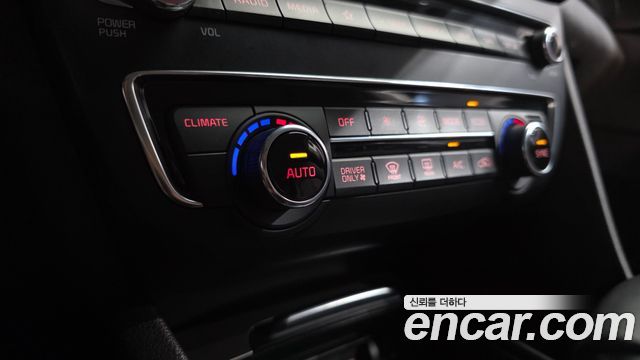 Kia K5 Hybrid (II) Noblesse 2019 — фото 34