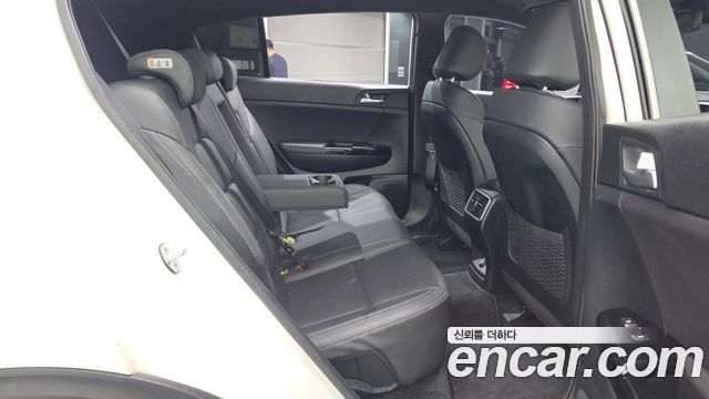 Kia Sportage The Bold Diesel 2.0 4WD Inteligent 2019 — фото 12