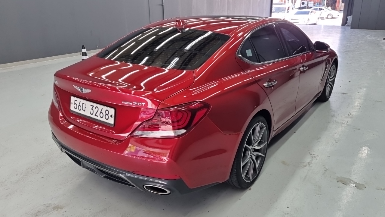 Genesis G70 2.0T AWD Supreme 2018 — фото 2