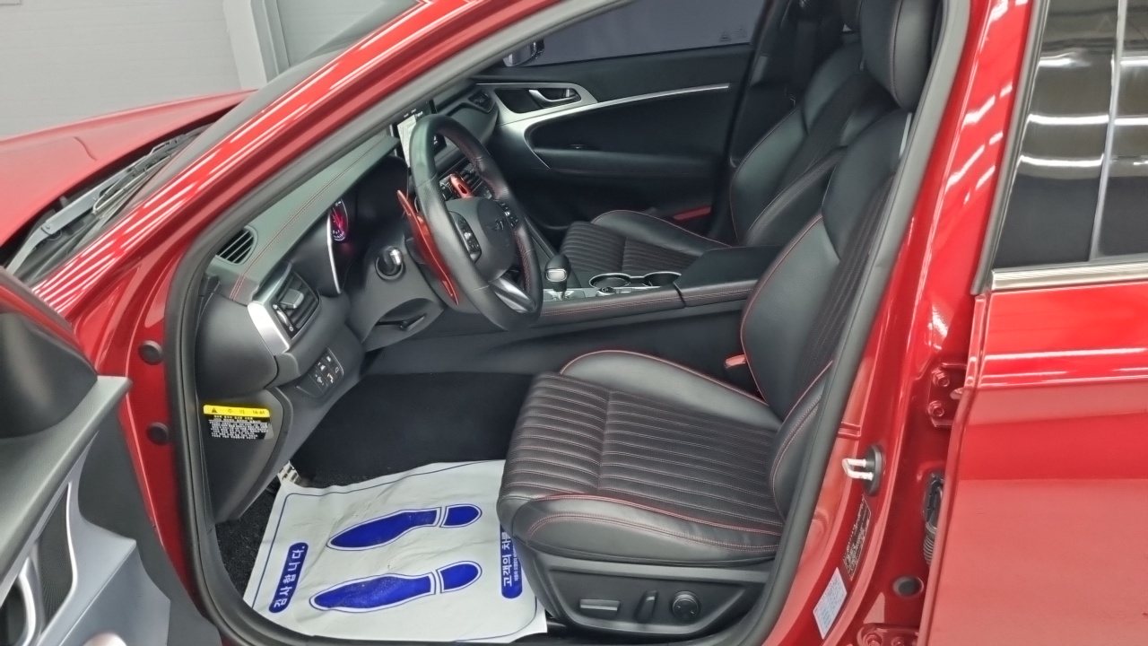 Genesis G70 2.0T AWD Supreme 2018 — фото 7