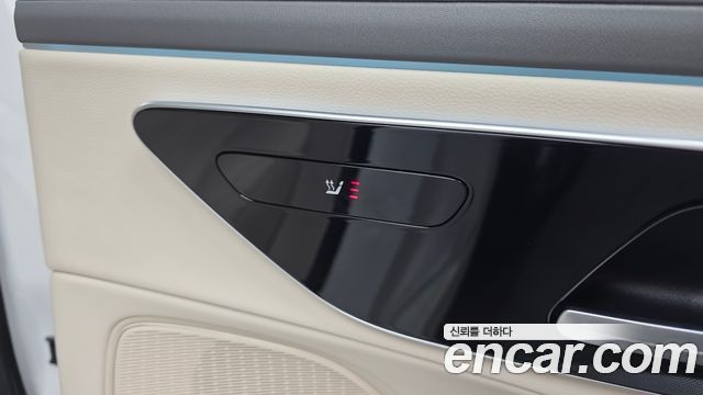 Mercedes-Benz E-Class (W214) E220d 4MATIC Exclusive 2024 — фото 23