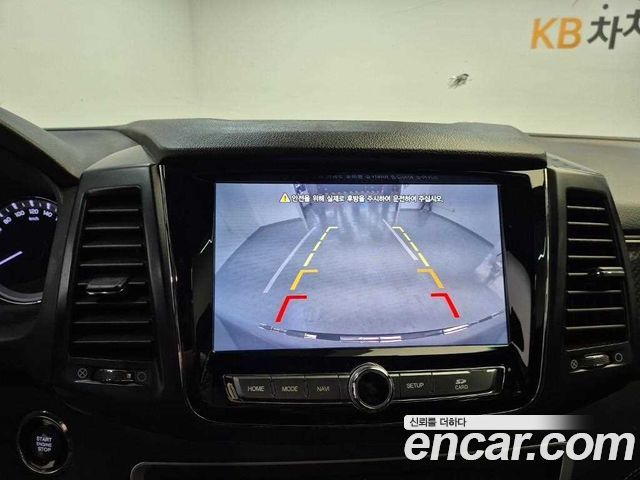 KG Mobility (SsangYong) Rexton Sports Khan Diesel 2.2 4WD Prestige Special (5-Link) 2020 — фото 18