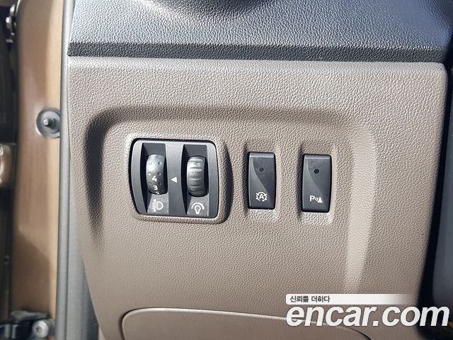 Renault Korea QM3 RE Signature 2016 — фото 15