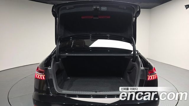 Audi A6 (C8) 45 TFSI Quattro Premium 2022 — фото 24