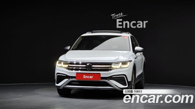 Volkswagen Tiguan Allspace 2.0 TSI Prestige 2023 — фото 3