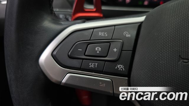 Volkswagen Tiguan Allspace 2.0 TSI Prestige 2023 — фото 32