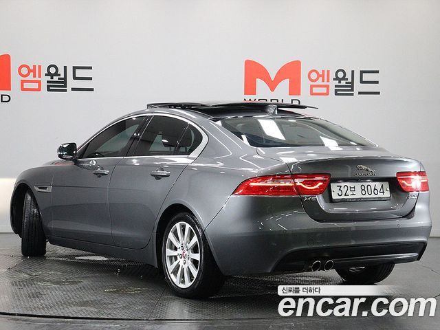 Jaguar XE 20d Perstige AWD 2018 — фото 4