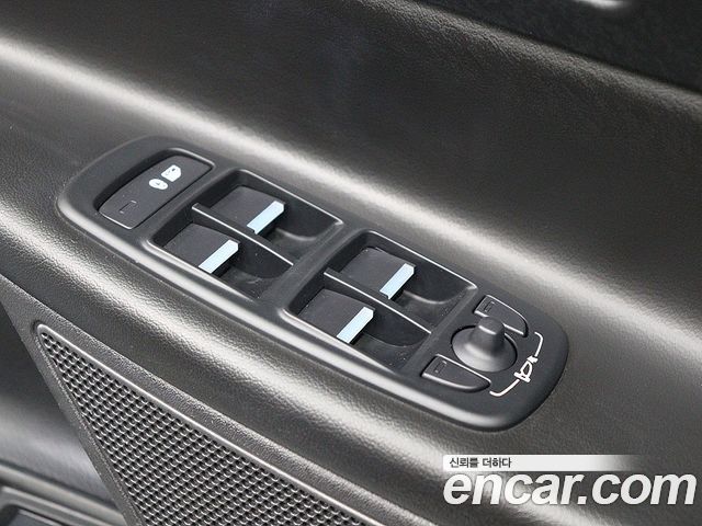 Jaguar XE 20d Perstige AWD 2018 — фото 19