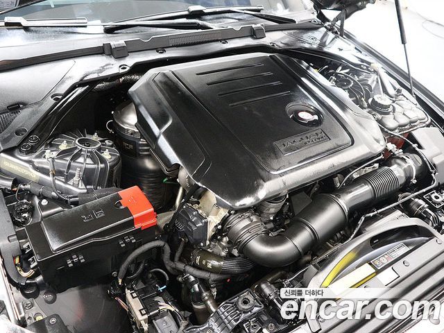 Jaguar XE 20d Perstige AWD 2018 — фото 23