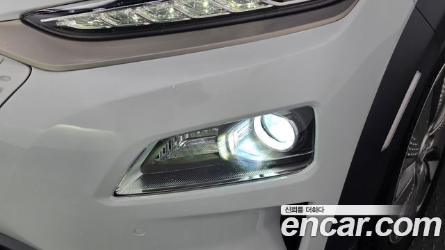 Hyundai Kona Electric Premium 2019 — фото 22