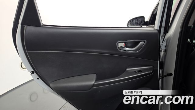 Hyundai Kona Electric Premium 2019 — фото 25
