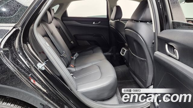 Kia K5 (III) 2.0 Prestige 2024 — фото 11