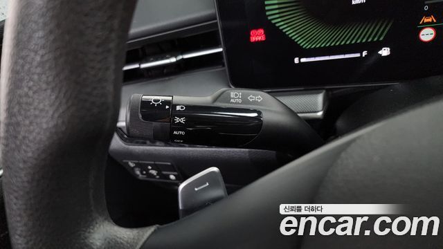 Kia K5 (III) 2.0 Prestige 2024 — фото 17
