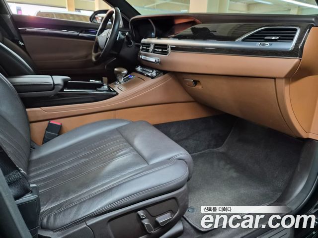 Genesis G90 3.8 AWD Luxury 2020 — фото 21