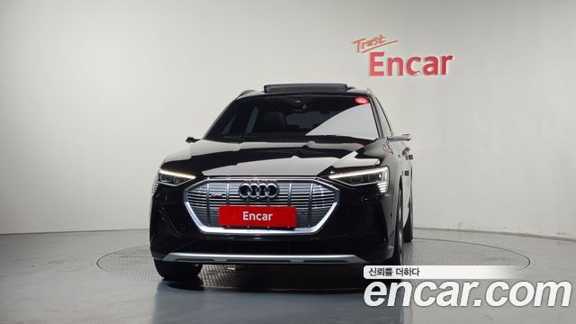 Audi e-tron 55 Quattro Sportback 2022 — фото 3
