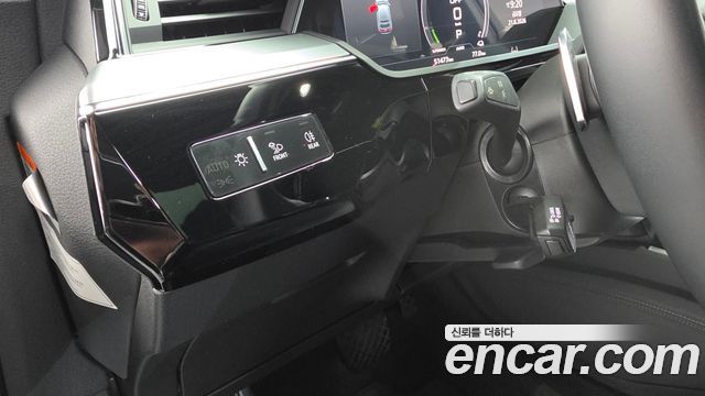 Audi e-tron 55 Quattro Sportback 2022 — фото 30