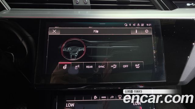 Audi e-tron 55 Quattro Sportback 2022 — фото 33