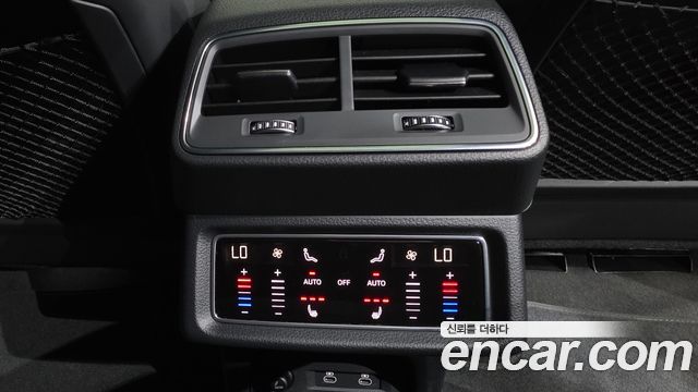 Audi e-tron 55 Quattro Sportback 2022 — фото 39