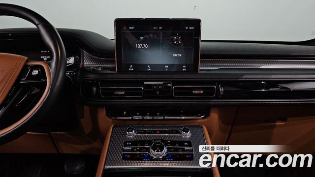 Lincoln Aviator (II) 3.0 Black Label AWD 2020 — фото 14