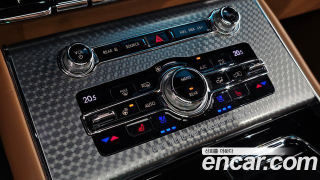 Lincoln Aviator (II) 3.0 Black Label AWD 2020 — фото 18