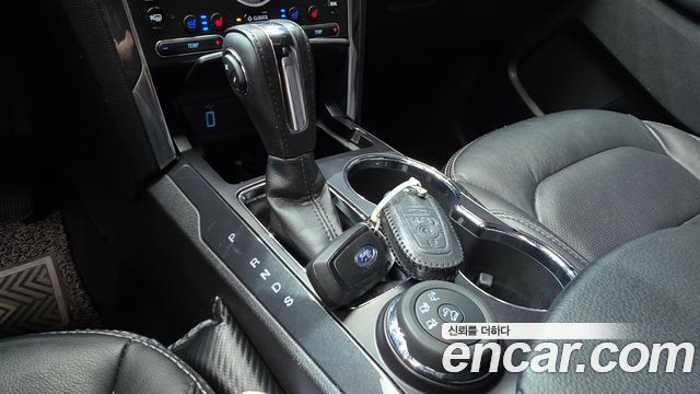 Ford Explorer 2.3 Limited 4WD 5th 2019 — фото 9