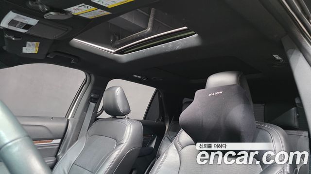 Ford Explorer 2.3 Limited 4WD 5th 2019 — фото 19